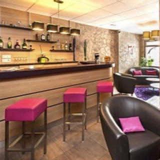 Logis Hotel Restaurant Des Voyageurs Le Malzieu-Ville Екстер'єр фото